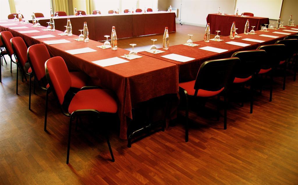 Inter-Hotel Bordeaux Meriadeck Alton Зручності фото